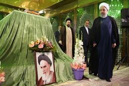 تجدید میثاق رییس جمهور و اعضای هیات دولت با آرمان‌های امام خمینی(ره)