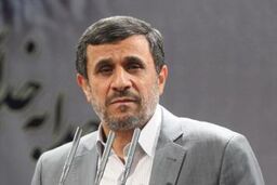 احمدی نژاد درگذشت پدر ۳ شهید را تسلیت گفت