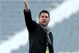 دایی حتی تبریکش به پرسپولیس هم بوی کنایه و افشاگری میدهد