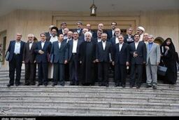 فرار دولتمردان یازدهم از مشورت و تکرار تصمیمات غلط گذشته