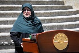 مهاجرانی: توسعه پایدار بدون مشارکت زنان ممکن نیست