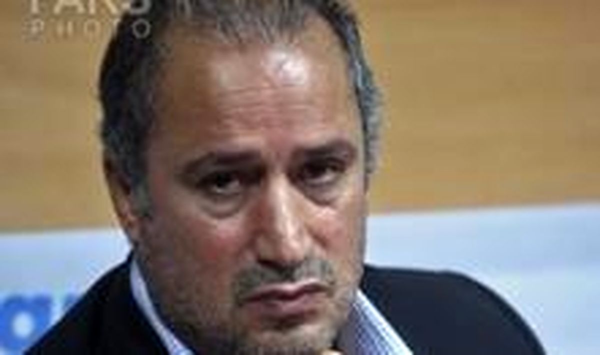 تاج: تنها فجرسپاسی شاکی از کارت های معافی است / فولاد می تواند با موفقیت خود امتیاز ایران را بالا ببرد