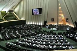 نمایندگان درباره سؤال و استیضاح، زمان‌شناس باشند