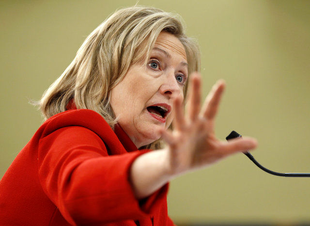 لغو مجوز دسترسی کلینتون به اطلاعات دولتی