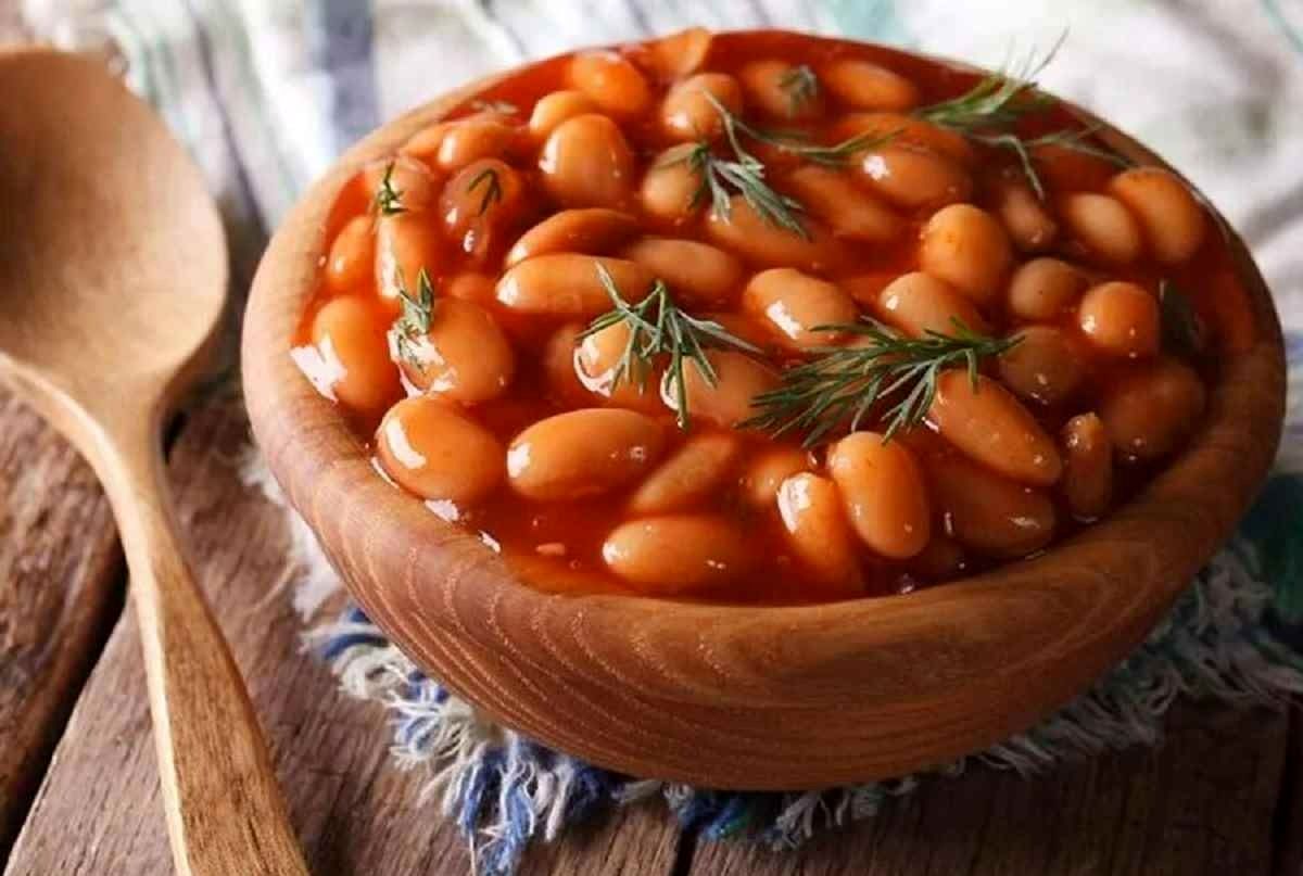 طرز تهیه خوراک لوبیا چیتی خوشمزه و جا افتاده 