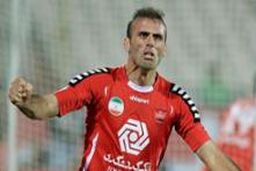 حسینی: پرسپولیس برای پول سفرش هم مشکل دارد / هیچ کدام از قول ها عملی نشد