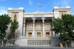  وزارت خارجه: اکنون بر همگان آشکار شد آمریکا به هیچ قانونی پایبند نیست 