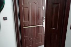 حفاظ تکمیل برترین راهکار امنیت درب آپارتمان