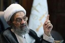 تندروی و بداخلاقی منجر به شکاف بین مسئولان می شود