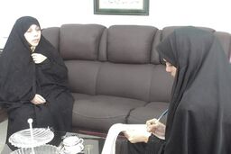 تلاش غرب برای کمرنگ کردن جایگاه مادری در ایران