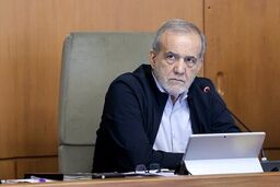 پزشکیان: اجازه نخواهیم داد میهن ما محل تاخت و تاز اشرار و دشمنان شود 