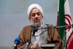 چشم امید داشتن به خارج راه حل مشکلات نیست