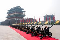 جزئیات رژه بزرگ چین؛ از «قاتل ناوهای هواپیمابر» تا موشک هسته‌ای