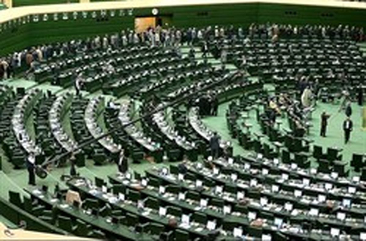 کنایه عادل فردوسیپور به نمایندگان مجلس