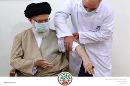 رهبر انقلاب نوبت اول واکسن ایرانی کرونا را دریافت کردند