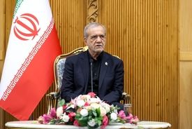 پزشکیان: در مقابل جامعه مسئول هستیم