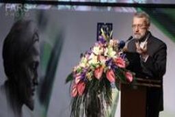 لاریجانی با آیت الله وحیدخراسانی دیدار کرد