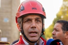 آتش‌سوزی رستوران دوطبقه شهرک غرب/ سرایت شعله‌ها به بانک مجاور
