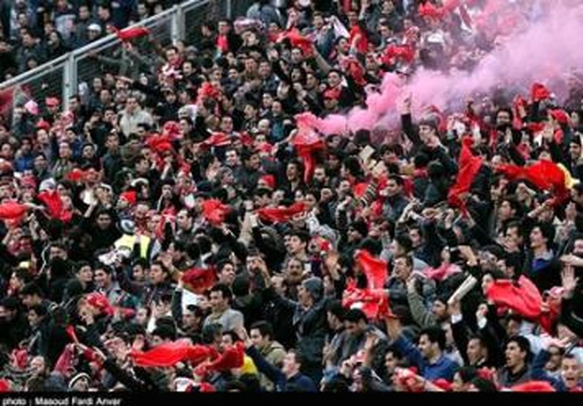 استقبال ۱۵ هزار نفری هواداران در حضور خبرنگاران خارجی