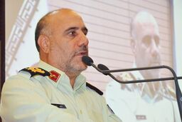 کشف انبارهای احتکار کاغذ و لوازم خانگی در تهران