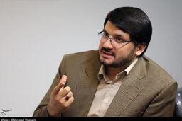 بذرپاش: با دشمنان با صدای بلند و با دوستان با صدای ملایم صحبت کنید