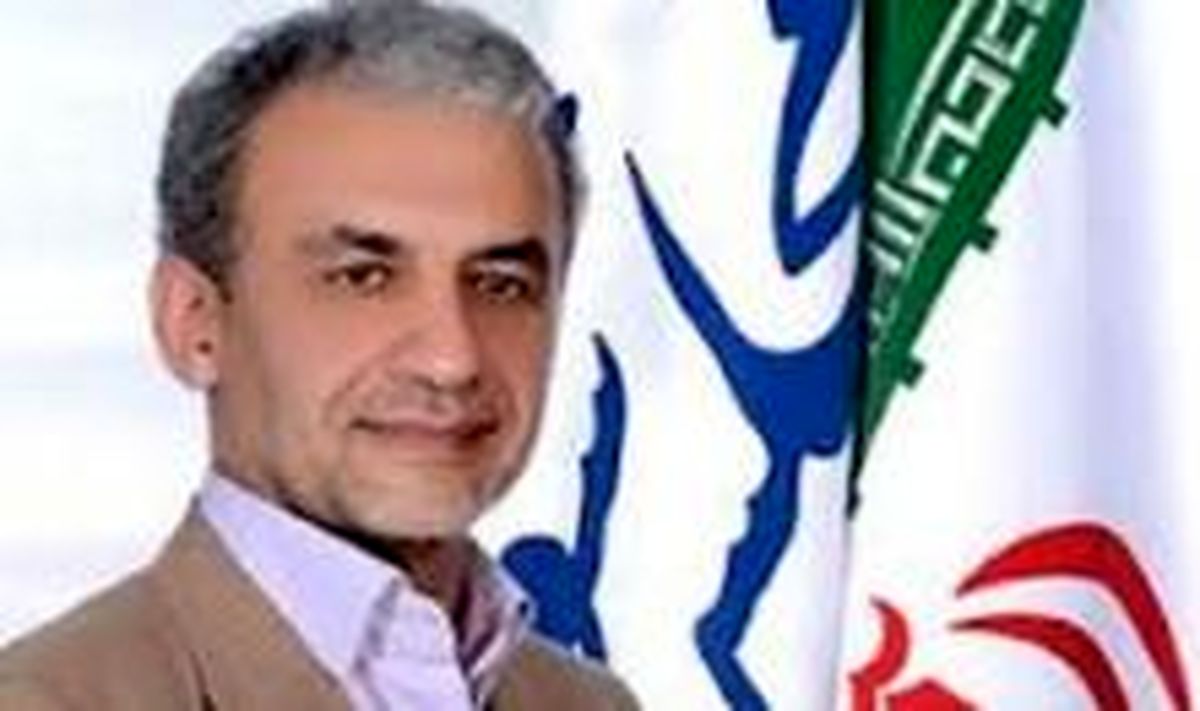 اشتغال یک عضو خانواده بهتر از یارانه گرفتن همه اعضاست / دولت تعارف را کنار بگذارد و شیوه هدفمندی را اصلاح کند