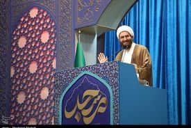  حاج‌ علی‌اکبری: با وحدت می‌توان در برابر ویروس تفرقه ایستاد 