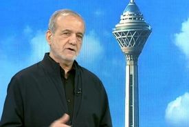 پزشکیان: رژیم صهیونیستی از آگاهی مردم واهمه دارد