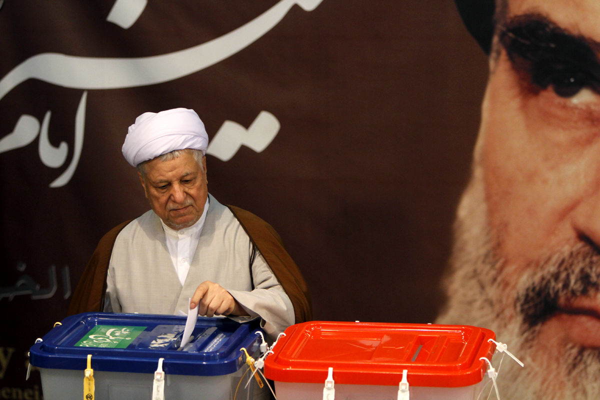 پیامی منحصر به فرد و تاریخی که انگار زنده است / باز نشر پیام آیت الله هاشمی رفسنجانی برای انتخابات