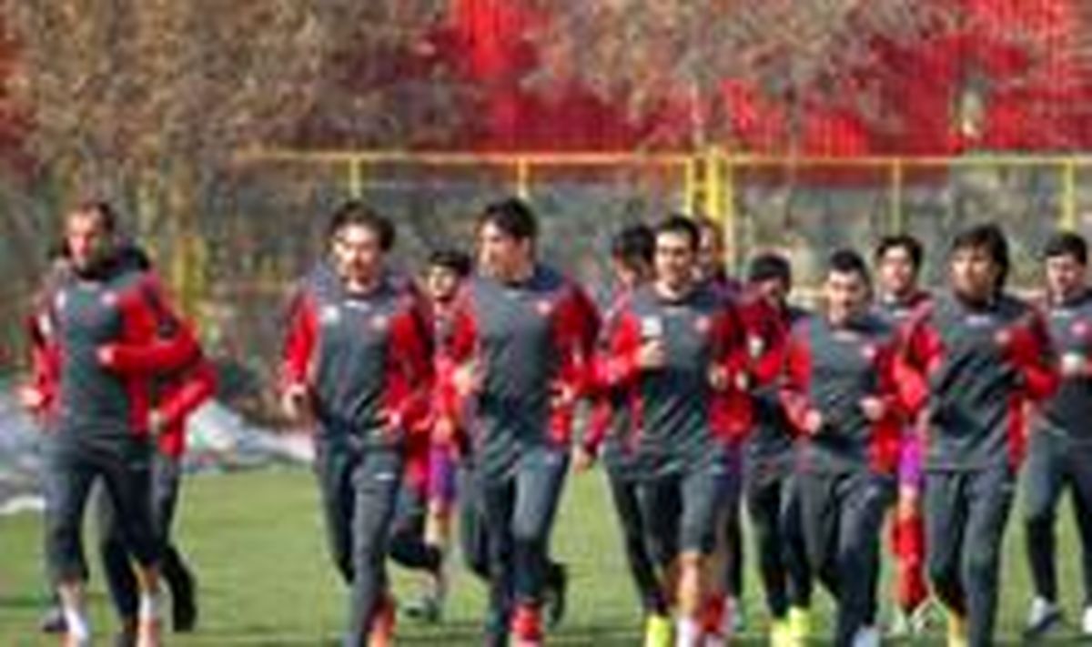 ۲۰ بازیکن پرسپولیس مشخص شدند / حسینی و مسلمان هم به رشت رفتند