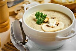 طرز تهیه سوپ شیر مجلسی و لعابدار
