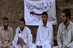معاون امنیتی استانداری سیستان و بلوچستان ورود مرزبانان ایرانی به کشور را تایید نکرد