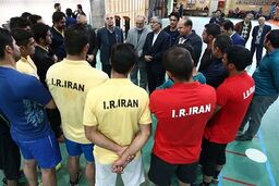 هاشمی از اردوی تیم ملی اسکی بازدید کرد