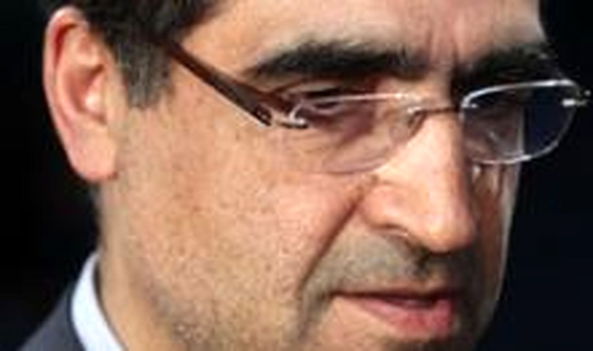 بازدید وزیر بهداشت ارخانه بهداشت روستای ده پابید شهرستان خاش