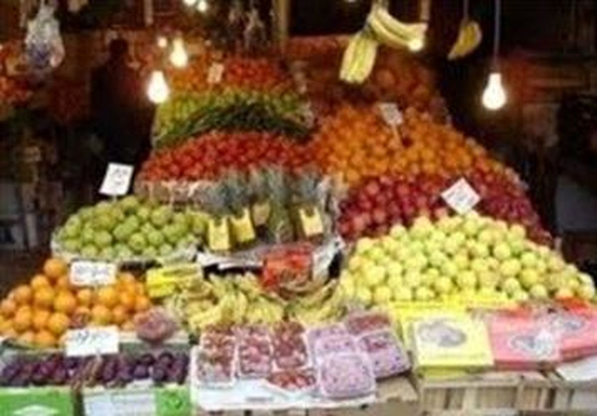 قیمت سیب درختی ۴۰ درصد کاهش یافت