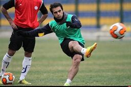 نوروزی: با رفتن رویانیان قرارداد من با پرسپولیس یک طرفه فسخ شد