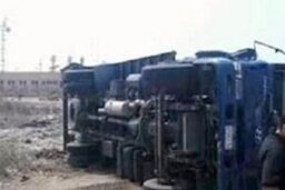 ترافیک سنگین در غرب به شرق بزرگراه حکیم به دلیل واژگونی خاور