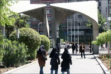 نقش دانشگاهها در تجربهآموزی و ارائه راهکار برای حل مشکلات