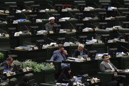 توزیع سیم کارت های عربستانی در فرودگاه مهرآباد بین حجاج