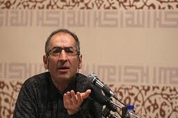 نامه‌ زیباکلام‌ به‌ آیت‌ الله‌ مکارم‌ درباره فیس بوک