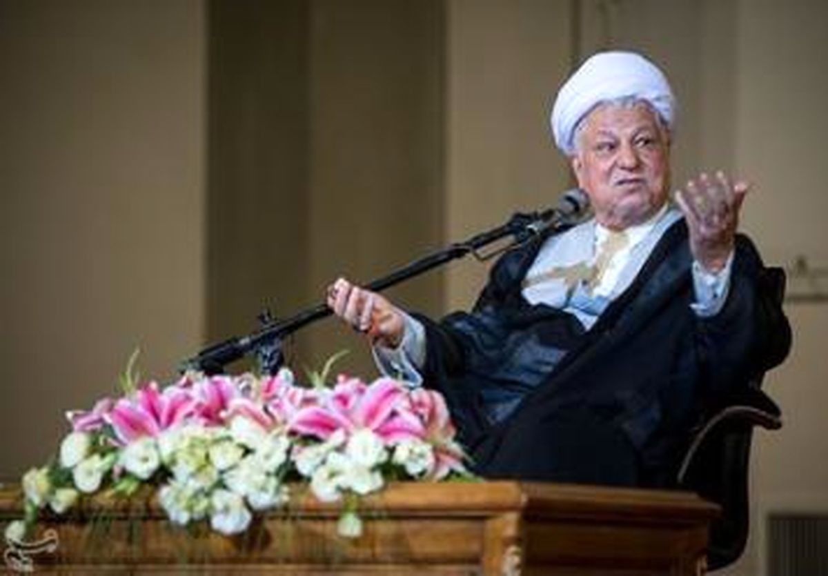 واکنش دانشجویان به حضور هاشمی رفسنجانی در دانشگاه صنعتی امیرکبیر