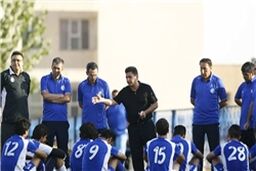 تمرین دوباره آبی‌ها با ۸ نفر