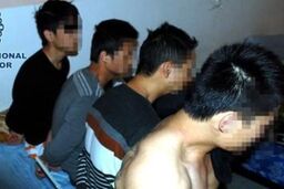 پلیس ایران ۹ مهاجر بنگلادشی را از چنگ قاچاقچیان نجات داد