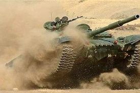 رزمایش ترکیبی ۱۴۰۴ نیروی زمینی سپاه برگزار شد
