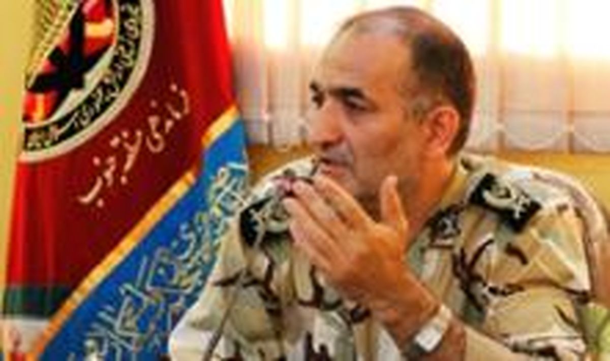 رژه نیروهای مسلح در روز ارتش آمادگی نظامی و وحدت نیرو ها را نشان می دهد