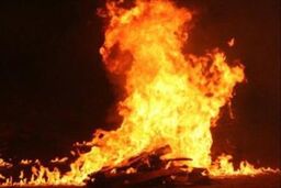 مصدومیت ۸ جوان در پی انفجار مواد منفجره