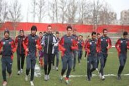 پرسپولیسی ها چهارشنبه عصر به رشت می روند / دردرسر جدید برای نیلسون