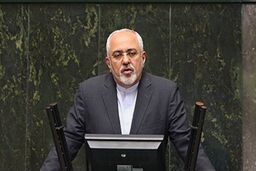 ظریف: استعفا نکرده ام 
