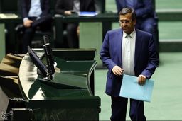 قاب‌هایی از جلسه استیضاح عبدالناصر همتی