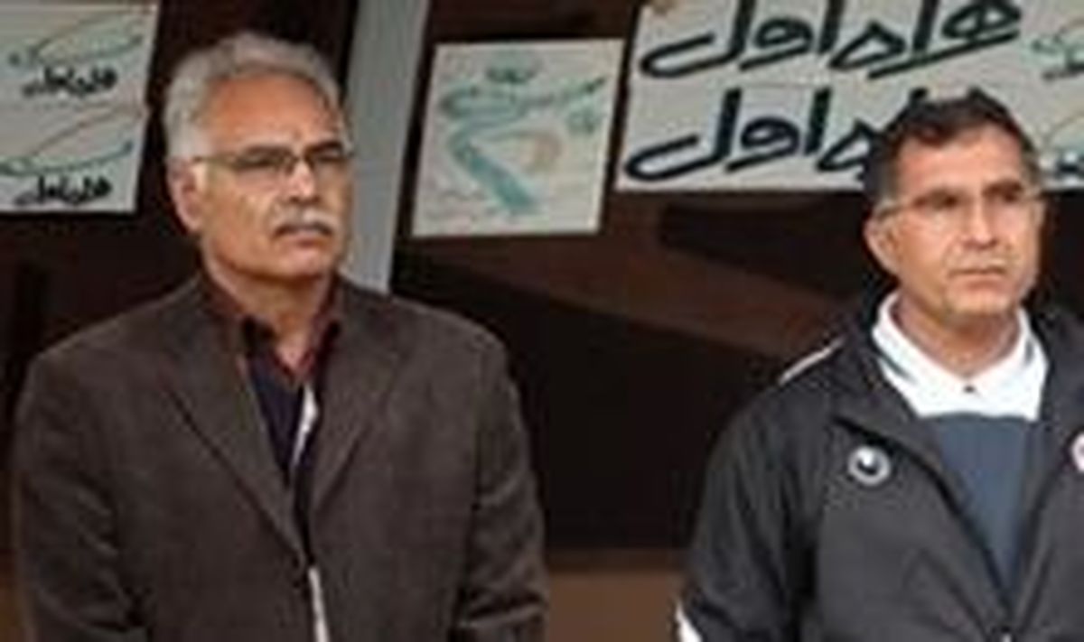 ابن قاسم: برخی تیم ها که پیام تبریک نفرستاده اند دنبال حاشیه برای فولاد هستند / سال ها در جنگ بودم ولی برای پسرم دنبال معافی نرفتم